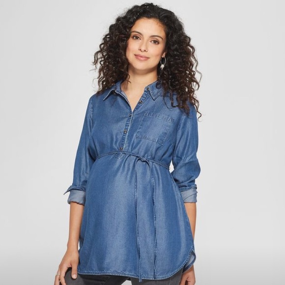 Isabel Maternity by Ingrid & Isabel Tops - NWT —-Denim Isabel Maternity top!!